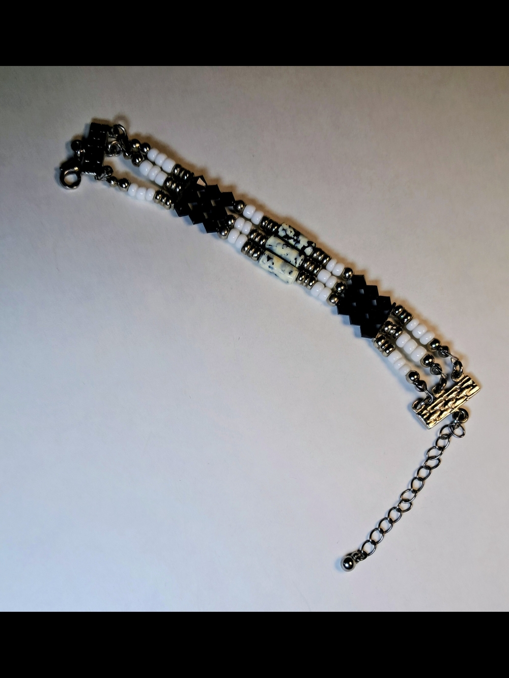 Black & White Beaded Multi Strand Bracelet w/ Extender (Silvertone)